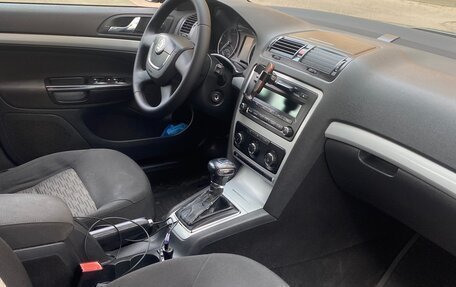 Skoda Octavia, 2010 год, 780 000 рублей, 4 фотография