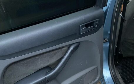 Ford Focus II рестайлинг, 2005 год, 293 000 рублей, 18 фотография