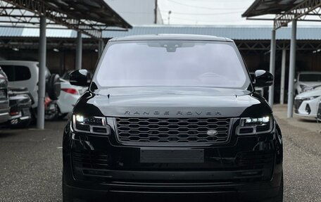 Land Rover Range Rover IV рестайлинг, 2019 год, 10 900 000 рублей, 3 фотография