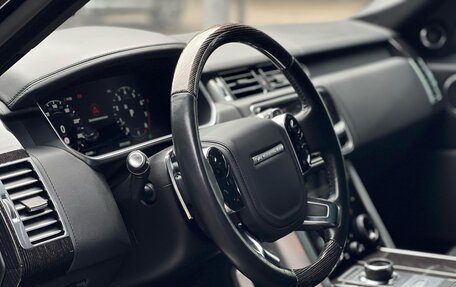 Land Rover Range Rover IV рестайлинг, 2019 год, 10 900 000 рублей, 6 фотография