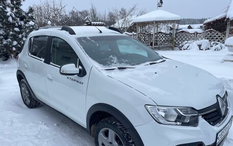 Renault Sandero II рестайлинг, 2021 год, 939 000 рублей, 4 фотография