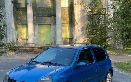 Renault Clio III, 2001 год, 211 000 рублей, 1 фотография