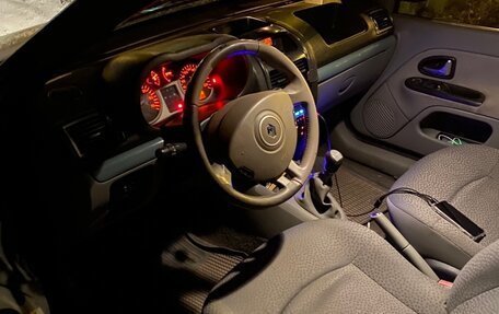 Renault Clio III, 2001 год, 211 000 рублей, 3 фотография