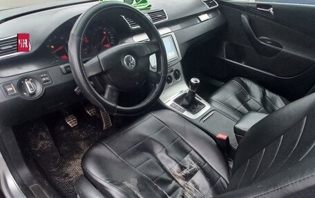 Volkswagen Passat B6, 2005 год, 570 000 рублей, 1 фотография