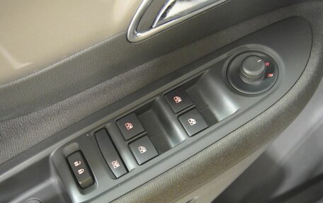 Opel Mokka I, 2013 год, 947 000 рублей, 14 фотография