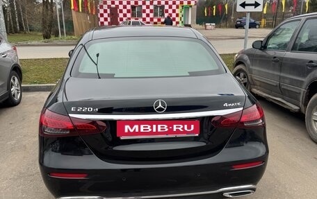 Mercedes-Benz E-Класс, 2021 год, 6 450 000 рублей, 3 фотография