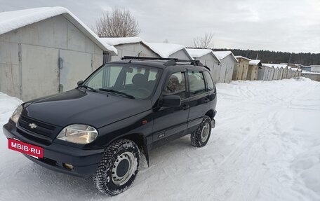 Chevrolet Niva I рестайлинг, 2005 год, 350 000 рублей, 2 фотография