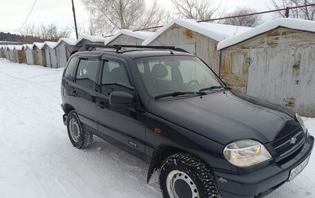 Chevrolet Niva I рестайлинг, 2005 год, 350 000 рублей, 3 фотография