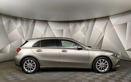 Mercedes-Benz A-Класс, 2019 год, 2 249 000 рублей, 6 фотография