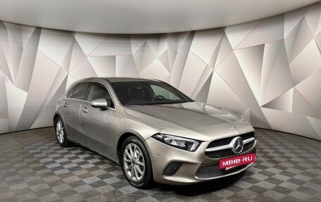 Mercedes-Benz A-Класс, 2019 год, 2 249 000 рублей, 3 фотография