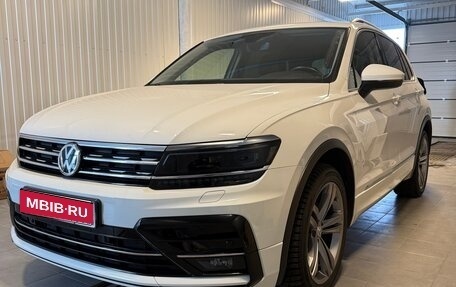 Volkswagen Tiguan II, 2020 год, 4 190 000 рублей, 1 фотография