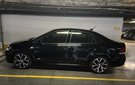 Volkswagen Polo VI (EU Market), 2018 год, 1 120 000 рублей, 1 фотография