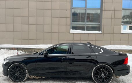 Volvo S90 II рестайлинг, 2019 год, 3 100 000 рублей, 4 фотография