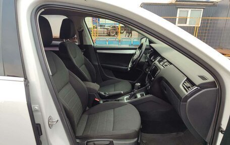 Skoda Octavia, 2015 год, 1 385 000 рублей, 11 фотография