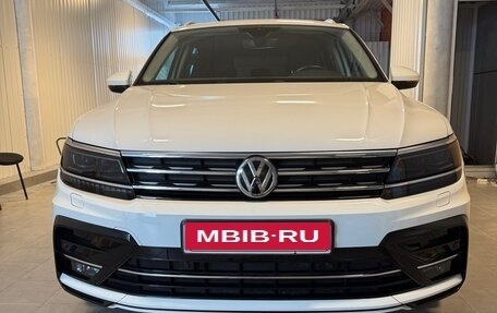 Volkswagen Tiguan II, 2020 год, 4 190 000 рублей, 6 фотография