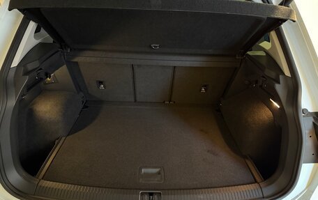 Volkswagen Tiguan II, 2020 год, 4 190 000 рублей, 18 фотография