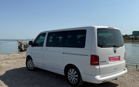 Volkswagen Multivan T5, 2010 год, 2 500 000 рублей, 4 фотография