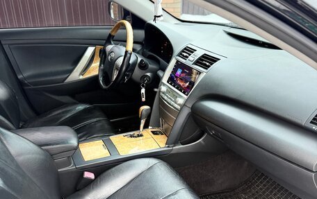 Toyota Camry, 2006 год, 1 050 000 рублей, 14 фотография