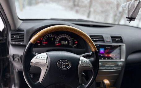 Toyota Camry, 2006 год, 1 050 000 рублей, 10 фотография