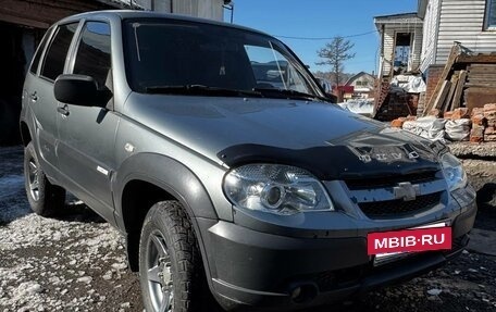 Chevrolet Niva I рестайлинг, 2011 год, 610 000 рублей, 5 фотография