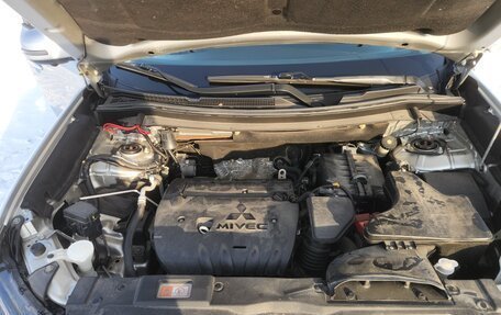 Mitsubishi Outlander III рестайлинг 3, 2017 год, 2 250 000 рублей, 35 фотография