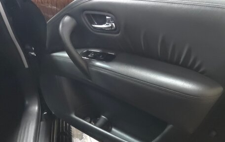 Nissan Patrol, 2011 год, 2 499 000 рублей, 24 фотография