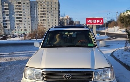 Toyota Land Cruiser 100 рестайлинг 2, 2007 год, 2 400 000 рублей, 1 фотография