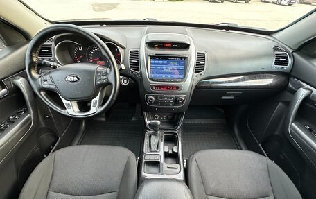 KIA Sorento II рестайлинг, 2018 год, 2 297 000 рублей, 18 фотография