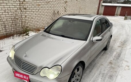 Mercedes-Benz C-Класс, 2003 год, 430 000 рублей, 9 фотография