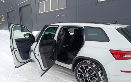 Skoda Kodiaq RS I, 2020 год, 4 500 000 рублей, 10 фотография