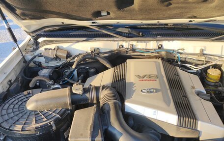 Toyota Land Cruiser 100 рестайлинг 2, 2007 год, 2 400 000 рублей, 9 фотография