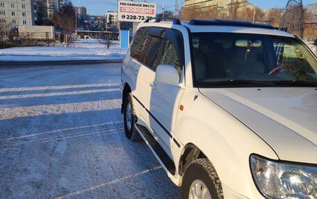 Toyota Land Cruiser 100 рестайлинг 2, 2007 год, 2 400 000 рублей, 2 фотография