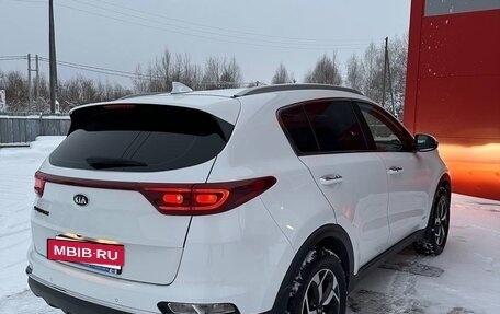 KIA Sportage IV рестайлинг, 2021 год, 2 660 000 рублей, 2 фотография