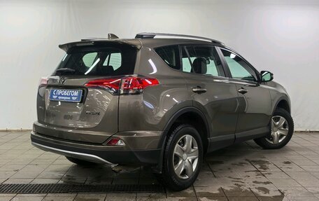 Toyota RAV4, 2017 год, 1 950 000 рублей, 2 фотография