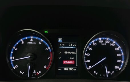 Toyota RAV4, 2017 год, 1 950 000 рублей, 12 фотография