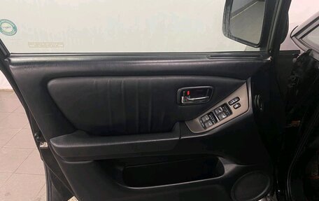 Lexus RX IV рестайлинг, 2001 год, 660 000 рублей, 7 фотография