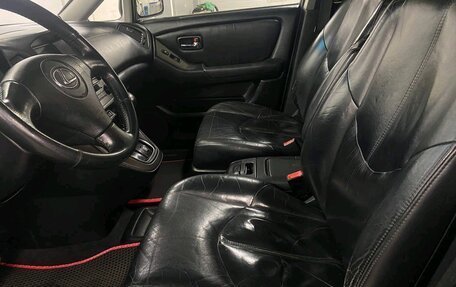 Lexus RX IV рестайлинг, 2001 год, 660 000 рублей, 8 фотография