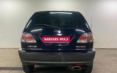Lexus RX IV рестайлинг, 2001 год, 660 000 рублей, 6 фотография