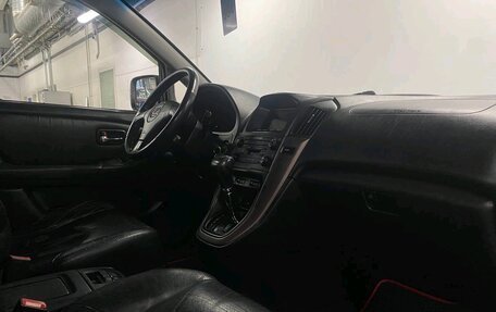 Lexus RX IV рестайлинг, 2001 год, 660 000 рублей, 13 фотография