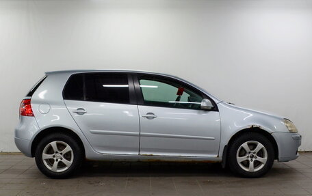 Volkswagen Golf V, 2004 год, 380 000 рублей, 3 фотография