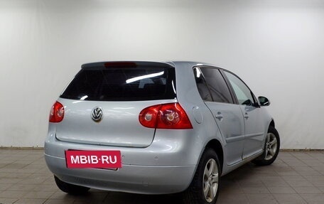 Volkswagen Golf V, 2004 год, 380 000 рублей, 2 фотография