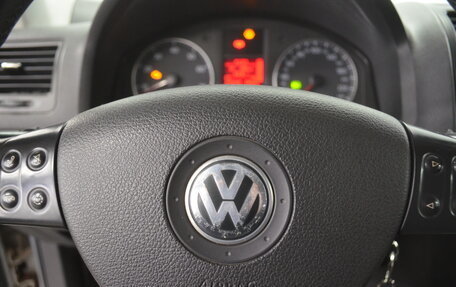 Volkswagen Golf V, 2004 год, 380 000 рублей, 11 фотография