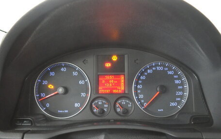 Volkswagen Golf V, 2004 год, 380 000 рублей, 12 фотография