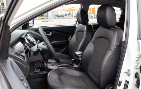 Hyundai ix35 I рестайлинг, 2013 год, 1 295 000 рублей, 11 фотография