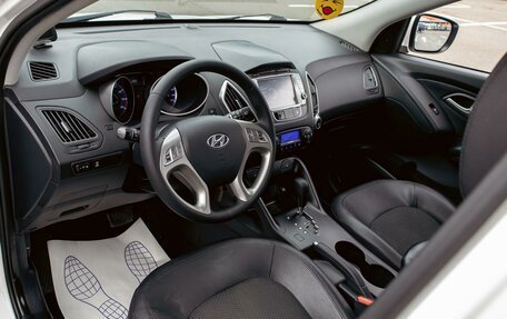 Hyundai ix35 I рестайлинг, 2013 год, 1 295 000 рублей, 13 фотография