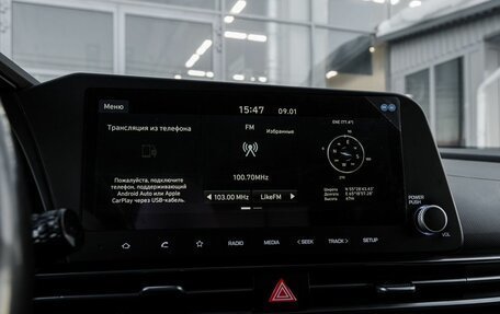 Hyundai Elantra, 2021 год, 1 900 000 рублей, 18 фотография