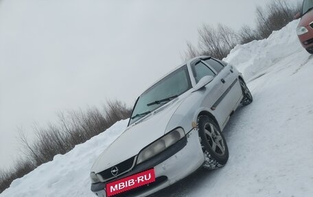 Opel Vectra B рестайлинг, 1998 год, 100 000 рублей, 1 фотография