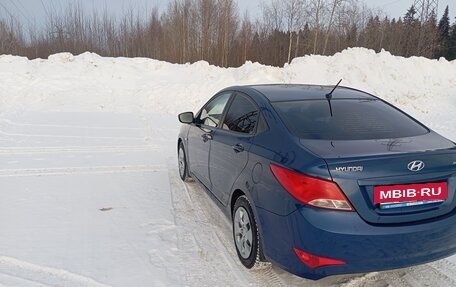 Hyundai Solaris II рестайлинг, 2015 год, 750 000 рублей, 8 фотография