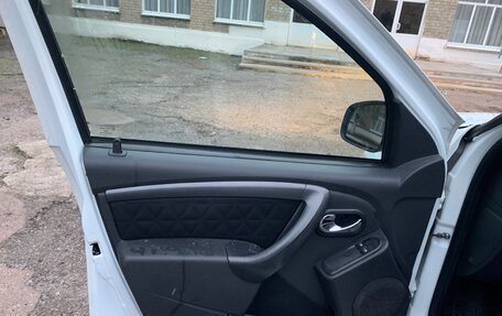 Renault Duster I рестайлинг, 2018 год, 1 200 000 рублей, 12 фотография