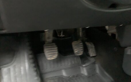 Renault Duster I рестайлинг, 2018 год, 1 200 000 рублей, 17 фотография